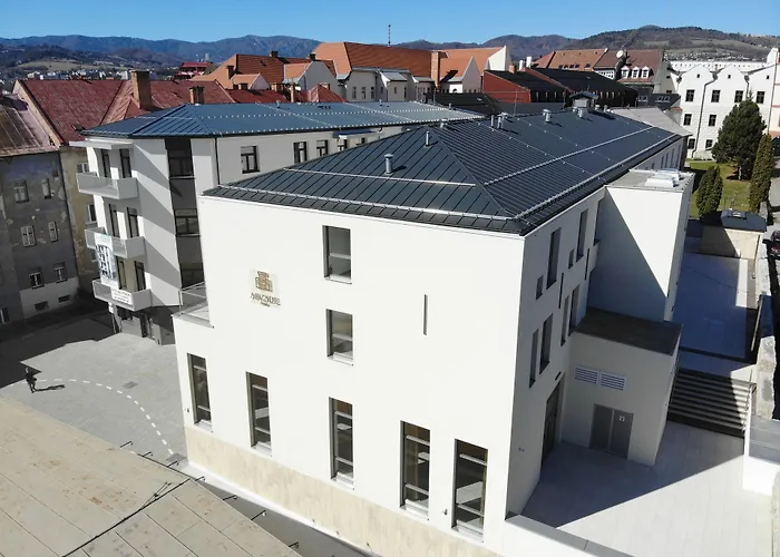 Hotel Arcade